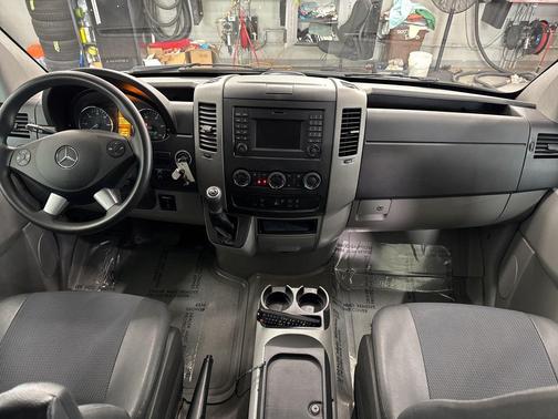 2016 Mercedes-Benz Sprinter 2500