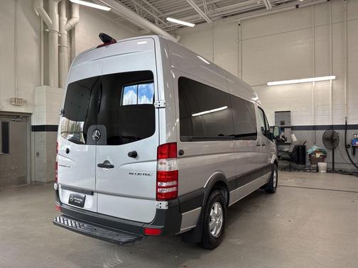 2016 Mercedes-Benz Sprinter 2500