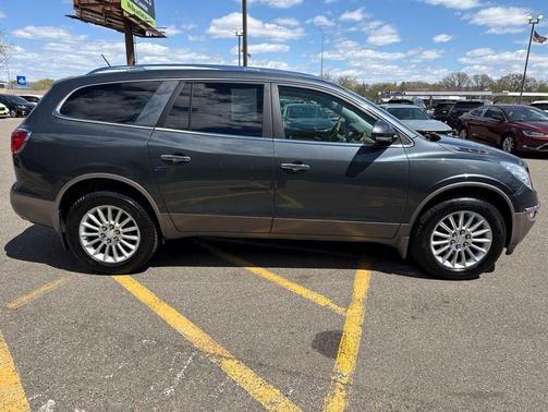 Cyber Gray Metallic 2011 Buick Enclave 1XL
