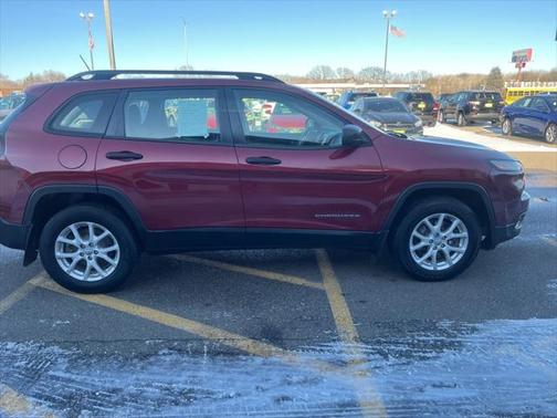 2015 Jeep Cherokee Sport