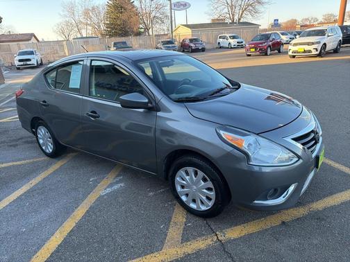 2016 Nissan Versa 1.6 S