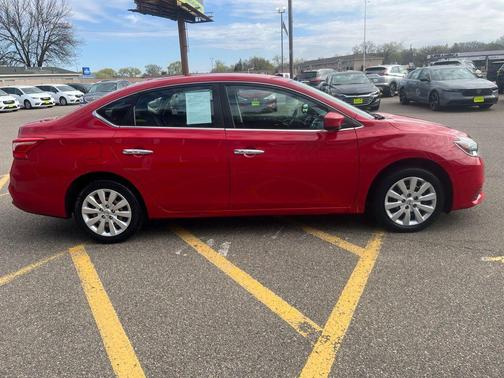 Red Alert 2017 Nissan Sentra SV