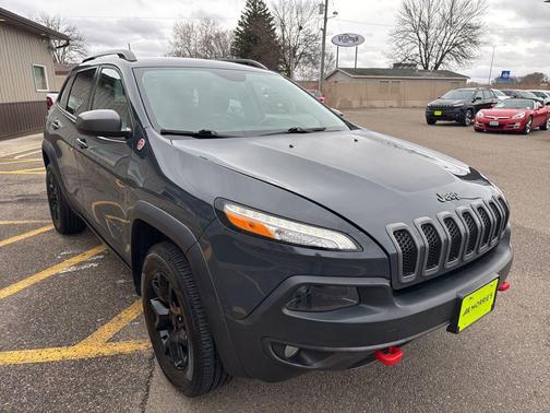 2016 Jeep Cherokee Trailhawk