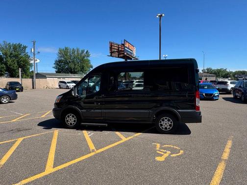 2016 Ford Transit-150 XLT