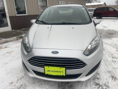 2016 Ford Fiesta SE