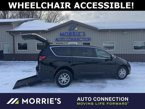 2025 Chrysler Pacifica L