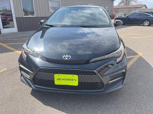 Black Sand Pearl 2022 Toyota Corolla SE