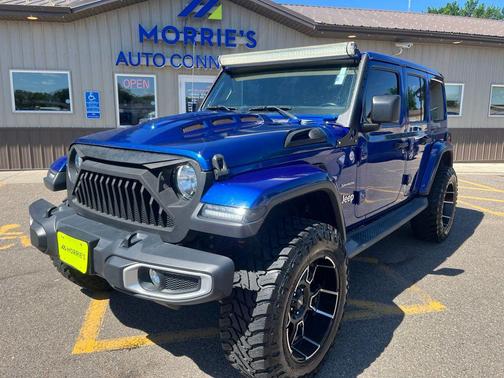 Ocean Blue Metallic Clearcoat 2019 Jeep Wrangler Unlimited Sahara