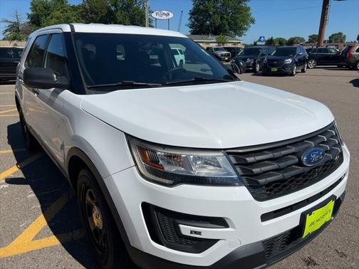 Oxford White 2017 Ford Utility Police Interceptor Base