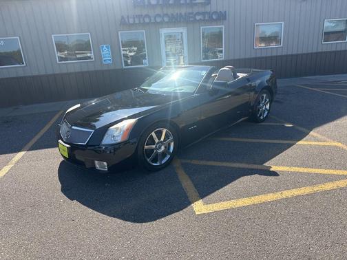 2004 Cadillac XLR Base