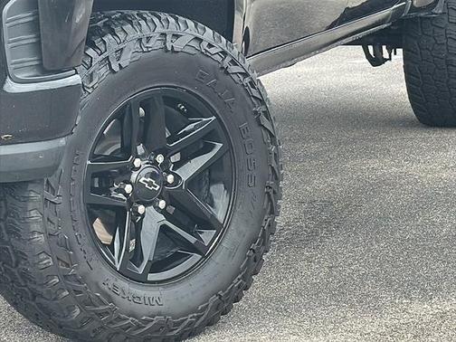 2021 Chevrolet Silverado 1500 Custom Trail Boss
