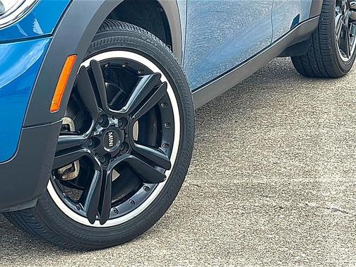 2012 MINI Cooper S Countryman Base