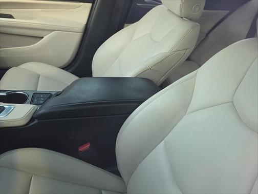 2022 Cadillac CT4 Luxury