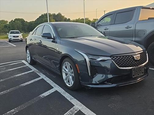 2022 Cadillac CT4 Luxury