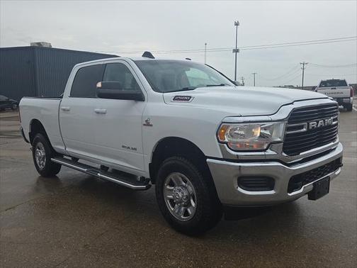 2020 RAM 2500 Big Horn Crew Cab 4X4 6'4' Box