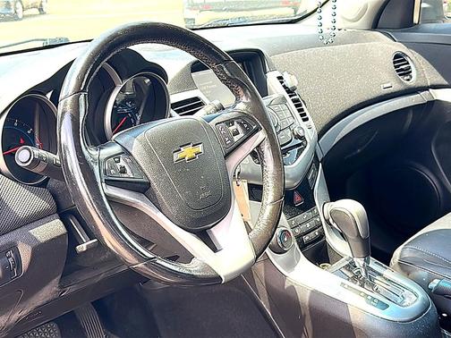 Black Granite Metallic 2015 Chevrolet Cruze 2LT