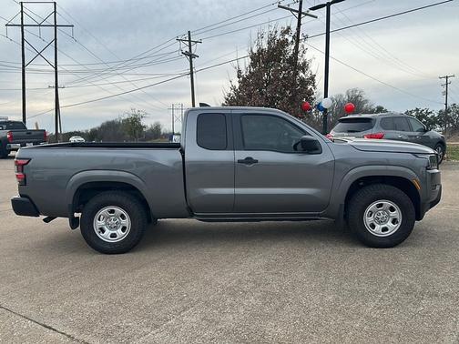 2024 Nissan Frontier S