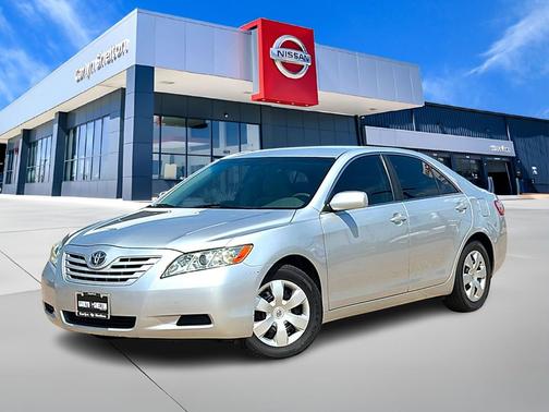 Classic Silver Metallic 2008 Toyota Camry LE