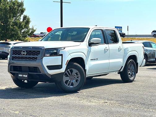 QAK 2027 Nissan Frontier SV