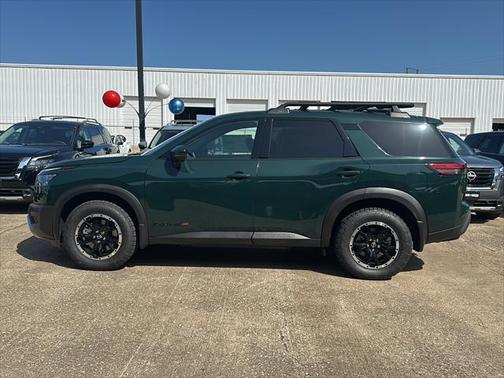 2025 Nissan Pathfinder Rock Creek 4WD