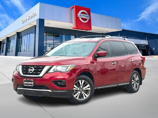 2017 Nissan Pathfinder S