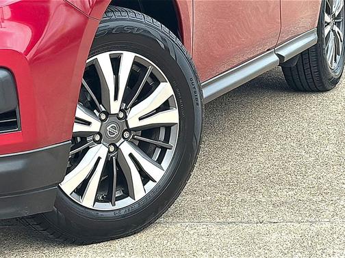 2017 Nissan Pathfinder S