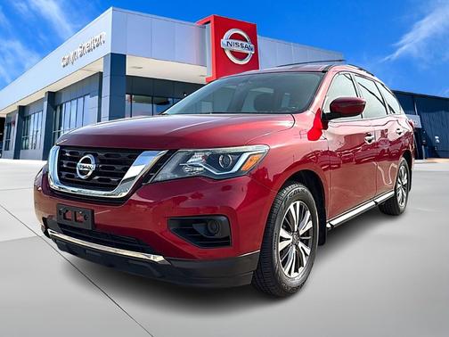 2017 Nissan Pathfinder S