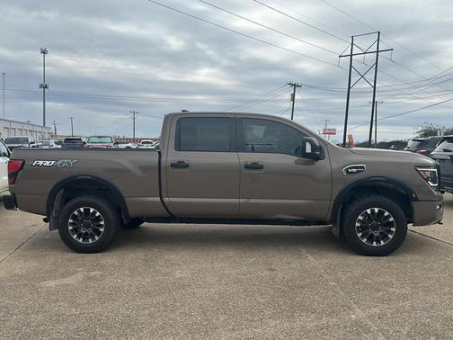 2024 Nissan Titan XD PRO-4X