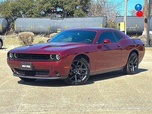 2021 Dodge Challenger SXT