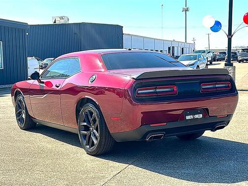 2021 Dodge Challenger SXT
