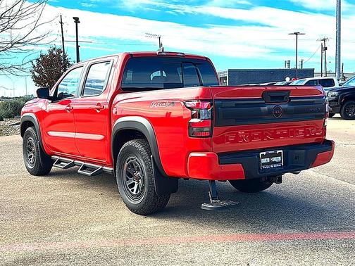 2026 Nissan Frontier PRO-X