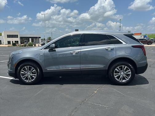 2021 Cadillac XT5 Premium Luxury