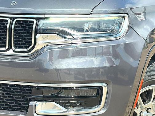 Baltic Gray Metallic Clearcoat 2022 Jeep Wagoneer Series I 4x2