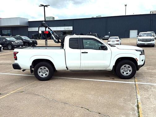 Glacier White 2024 Nissan Frontier S