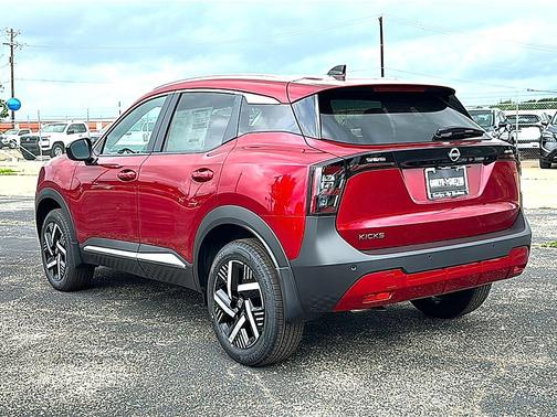 Scarlet Ember Tintcoat 2026 Nissan Kicks SV