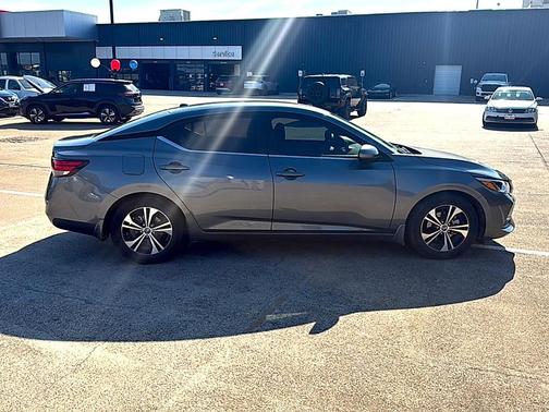 2023 Nissan Sentra SV