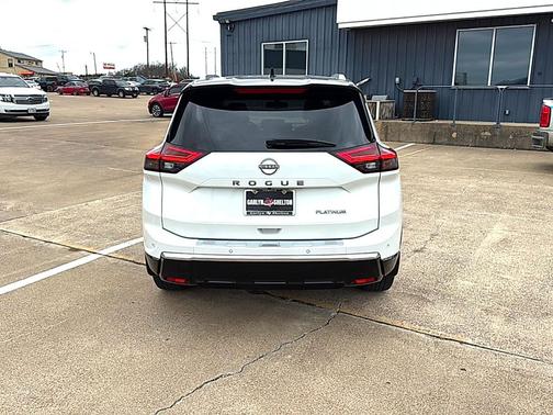 2024 Nissan Rogue Platinum