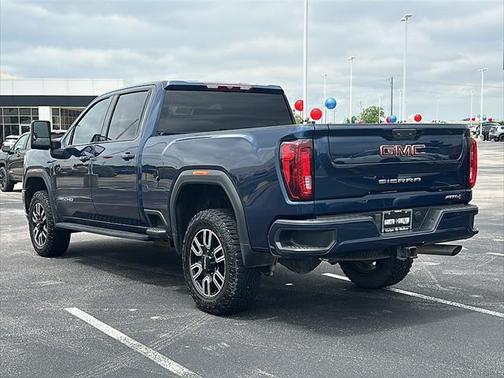 2022 GMC Sierra 2500 AT4