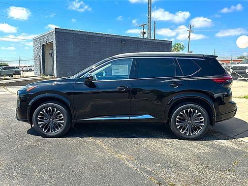 Super Black 2026 Nissan Rogue Platinum