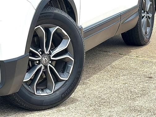 Platinum White Pearl 2022 Honda CR-V 2WD EX-L