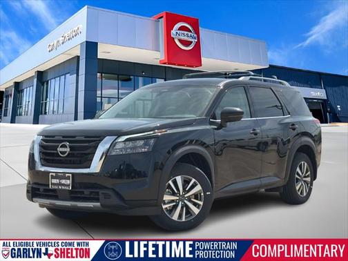 2025 Nissan Pathfinder SL FWD