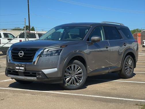 2025 Nissan Pathfinder SL FWD