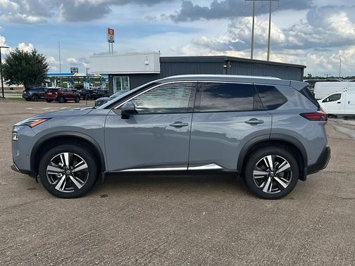 2021 Nissan Rogue Platinum