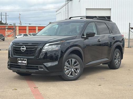 2025 Nissan Pathfinder SV FWD