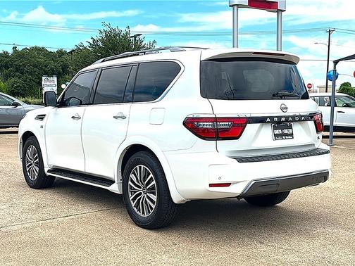Aspen White TriCoat Pearl 2022 Nissan Armada SL 2WD
