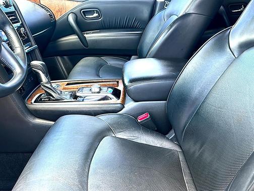 Aspen White TriCoat Pearl 2022 Nissan Armada SL 2WD