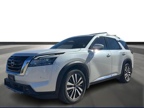 2023 Nissan Pathfinder Platinum 4WD