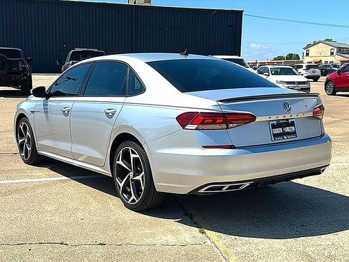 Reflex Silver Metallic 2020 Volkswagen Passat 2.0T R-Line