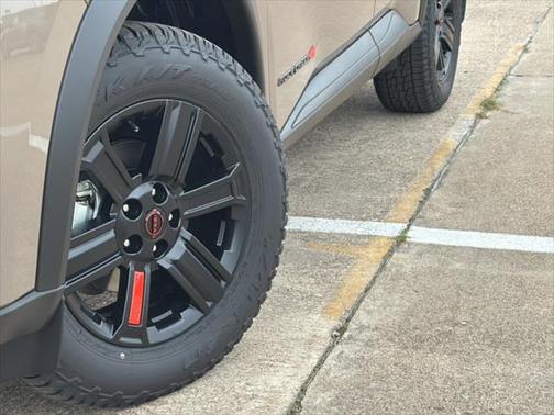2025 Nissan Rogue Rock Creek