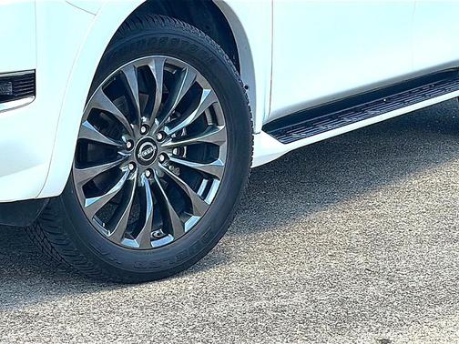Aspen White Tricoat 2023 Nissan Armada Platinum 2WD